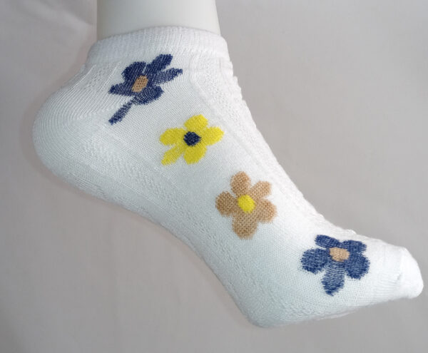 Vibrant Floral Print Anklet Socks - White