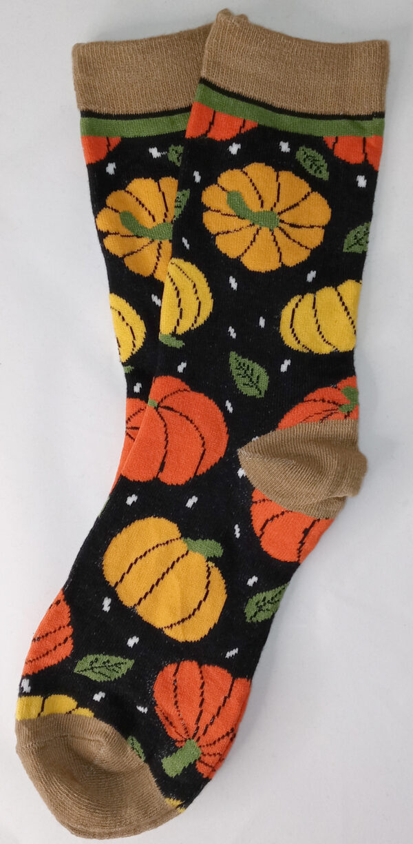 Vibrant Fall Themed Crew Socks - Pumpkins